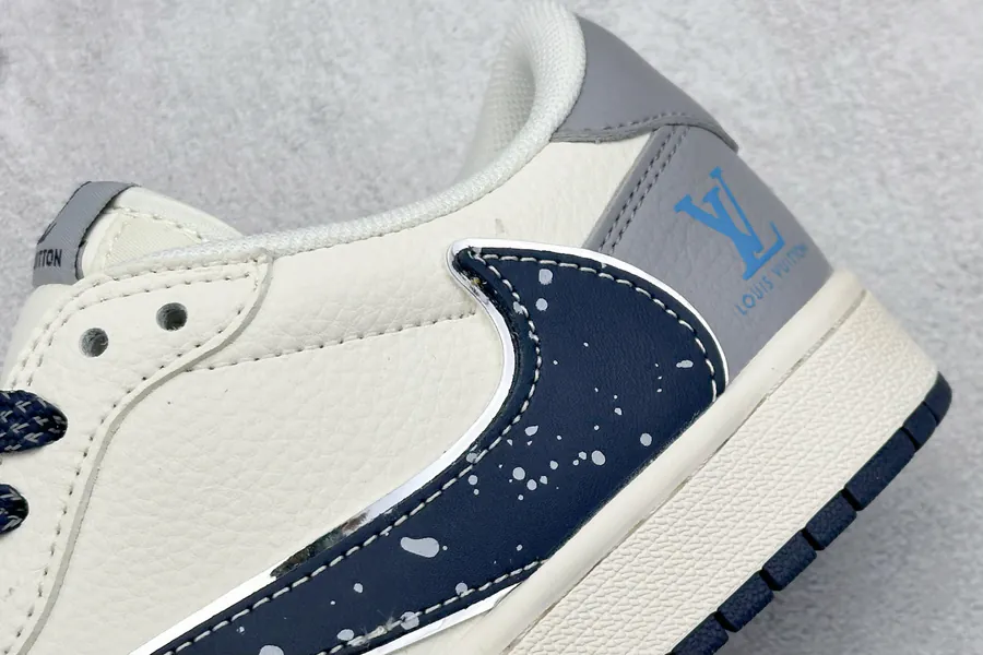 Travis Scott x Fraent Design x Air 1 Low OG SP 1 Sneaker