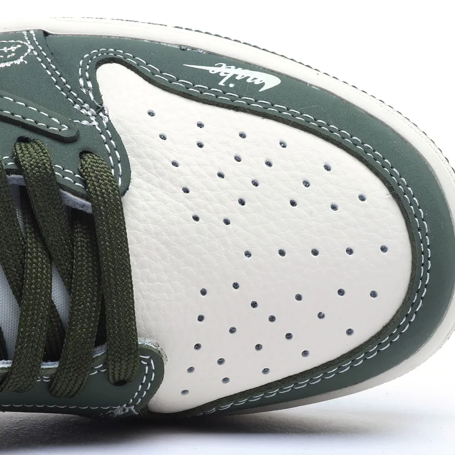 Travis Scott x Fraent Design x Air 1 Low OG SP Collaboration 'Oil Green Ghost Face'