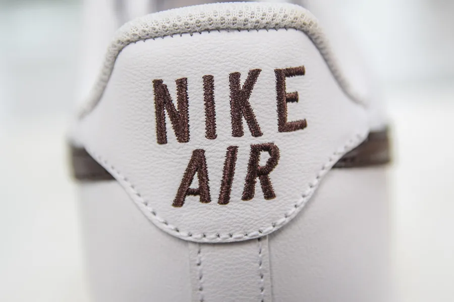 Nike Air Force 1 Low Sneaker in Grained Calfskin