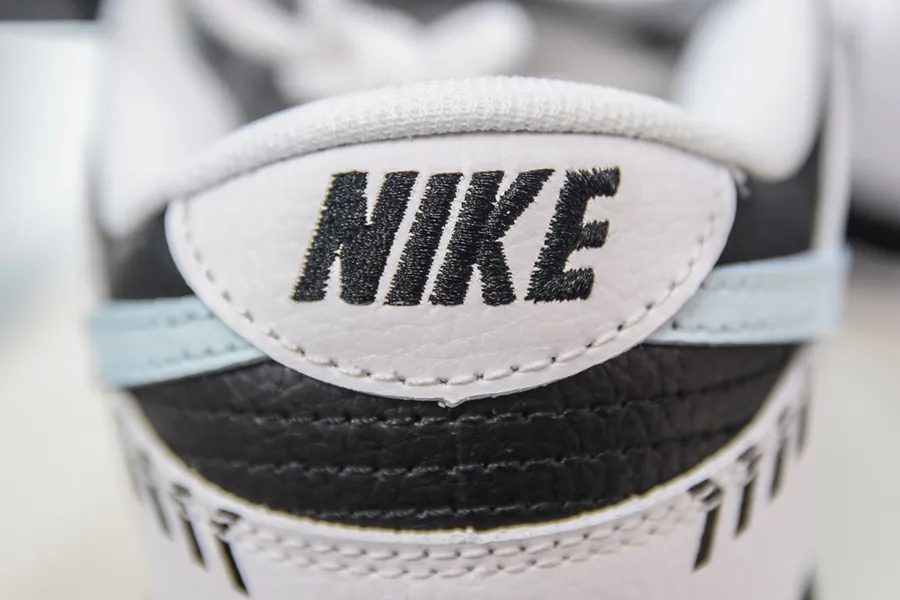 Nike Dunk Low Reverse Panda