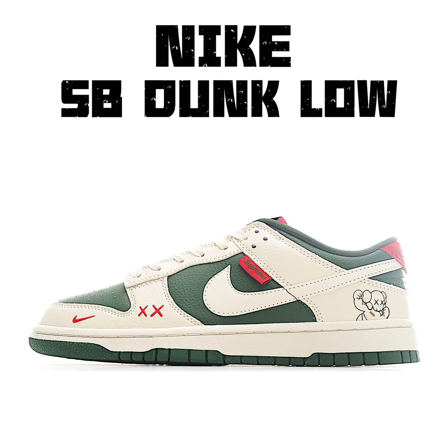 Nk SB Dunk Low Supreme x Kaws Collaboration Low Top Sneakers
