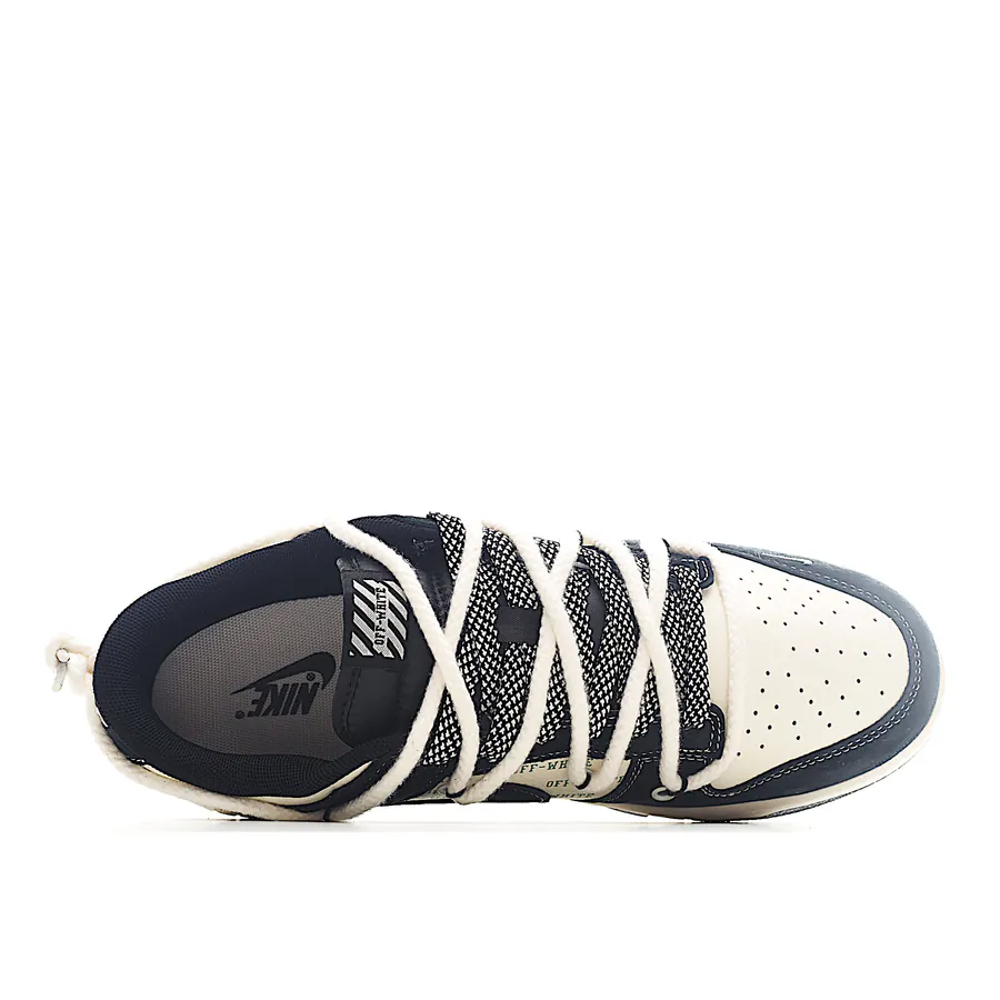NK SB Dunk Low Off Wwhite