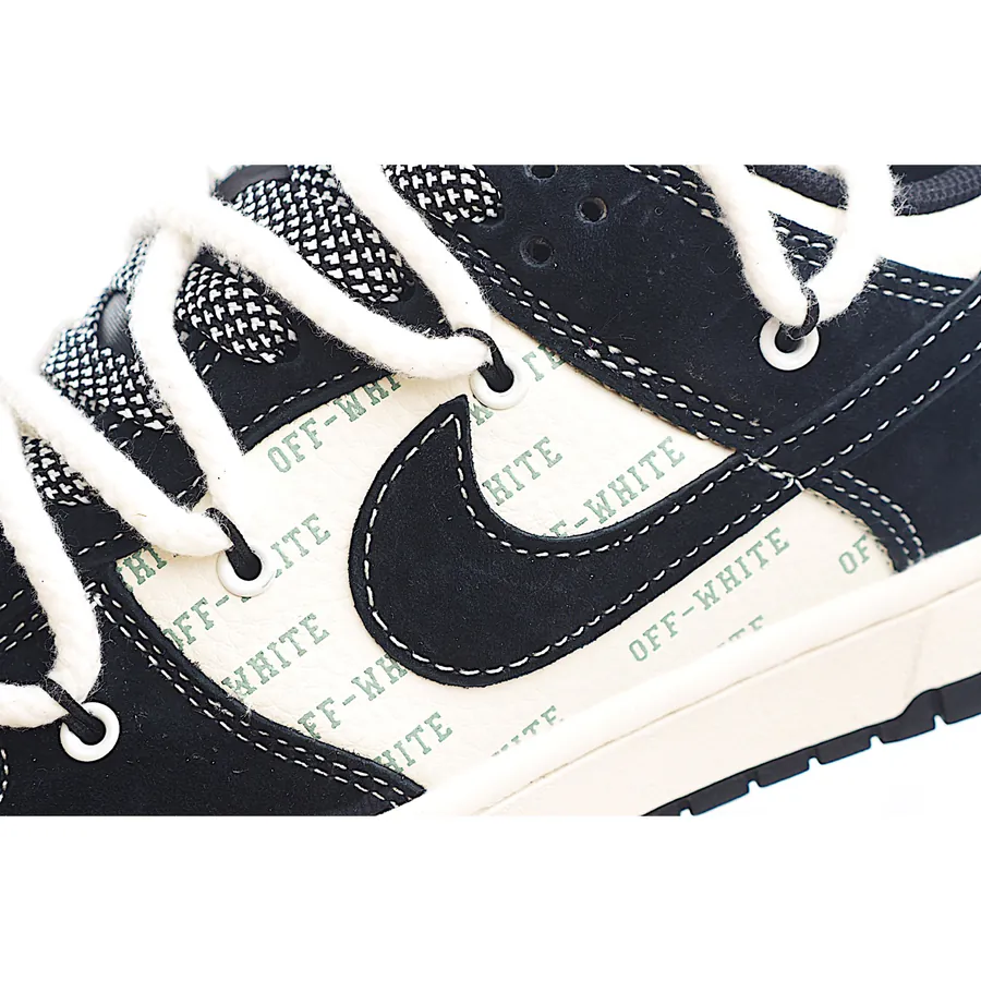 NK SB Dunk Low Off Wwhite