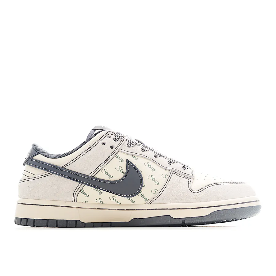 Nk SB Dunk Low Stussy Series