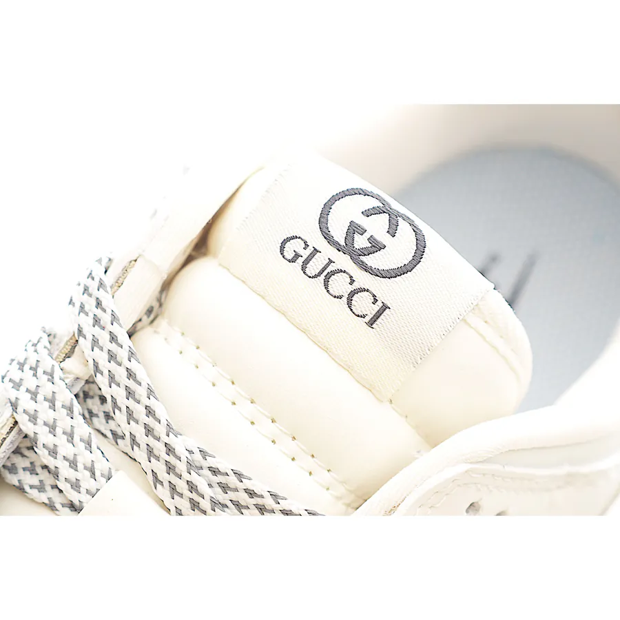 Nk SB Dunk Low x Gucci Collaboration Low Sneakers