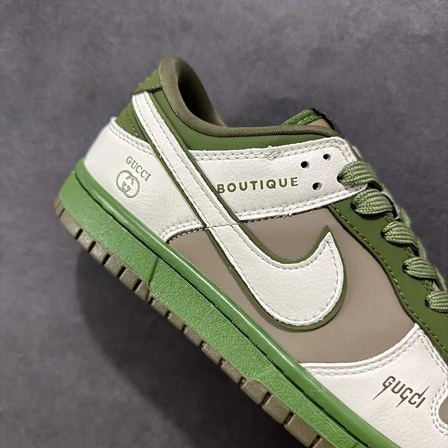 Nike SB Dunk Low x GUCCI White Brown Green Custom Edition
