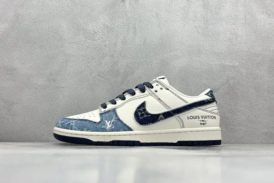 OG Version XC Edition Nike SB Dunk Low x Louis Vuitton White Blue Denim