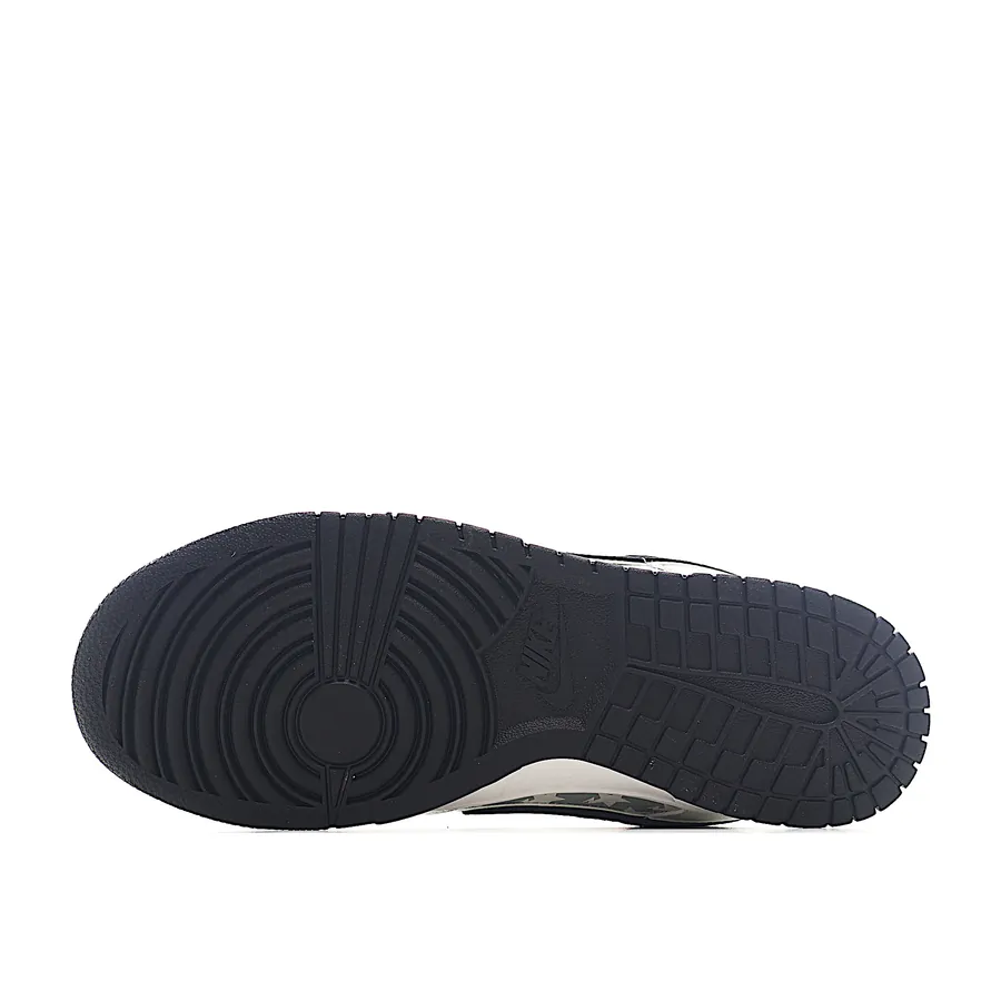 Nike SB Dunk Low BAPE Series Star Black Hook
