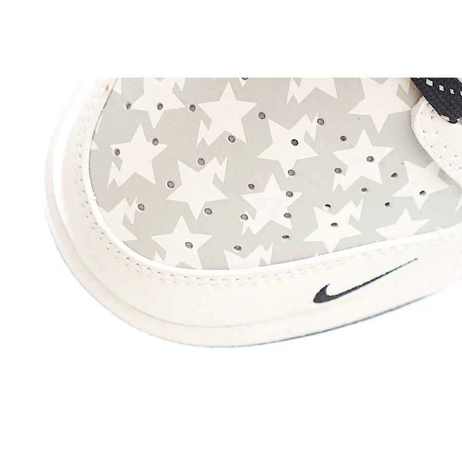 Nike SB Dunk Low BAPE Series Star Black Hook