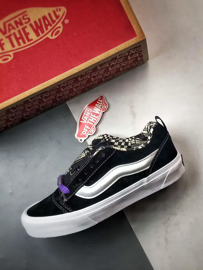 Vans Knu Skool Vintage Style Low Top Sneaker