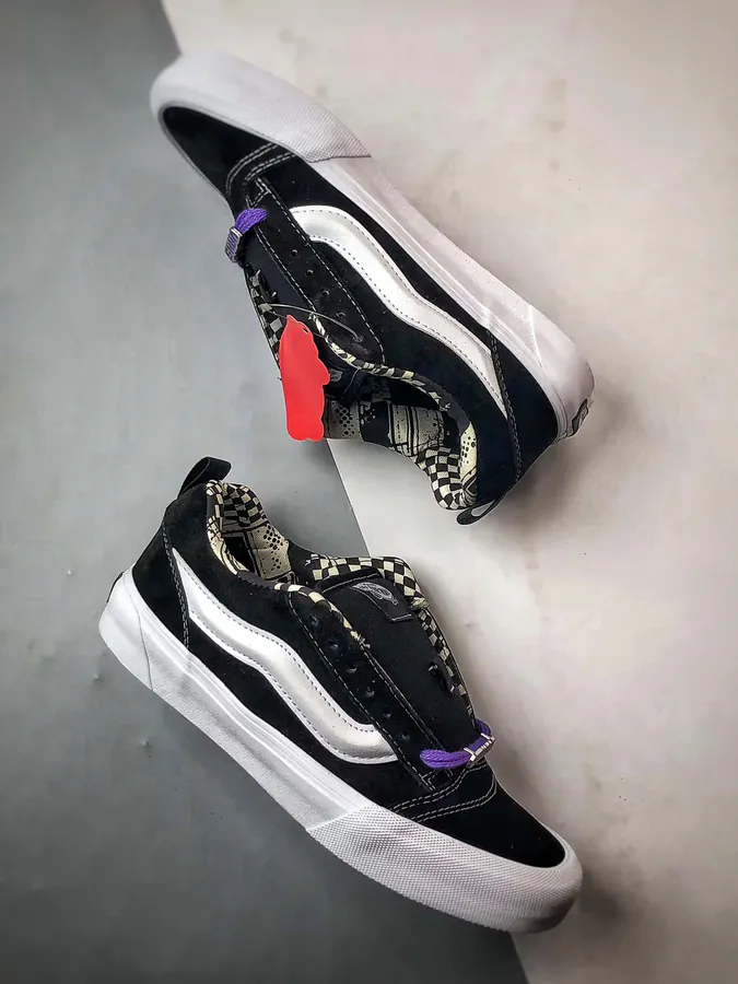 Vans Knu Skool Vintage Style Low Top Sneaker