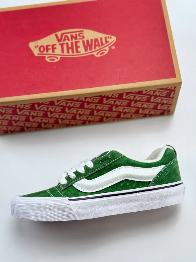 Vans Knu Skool Classic Casual Sneaker