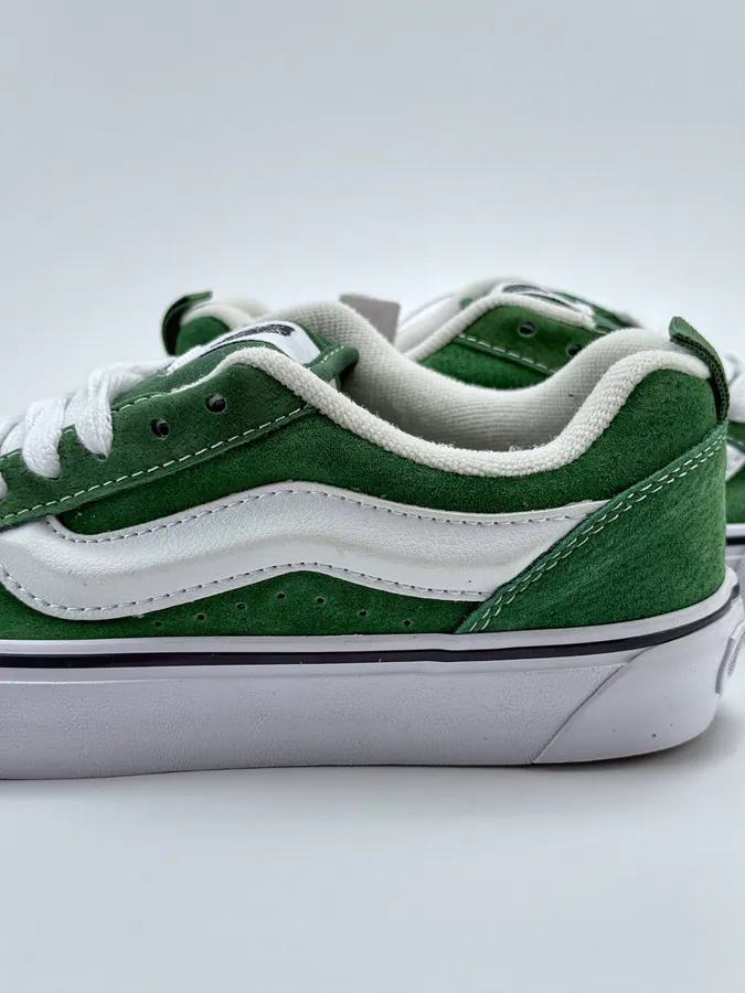 Vans Knu Skool Classic Casual Sneaker