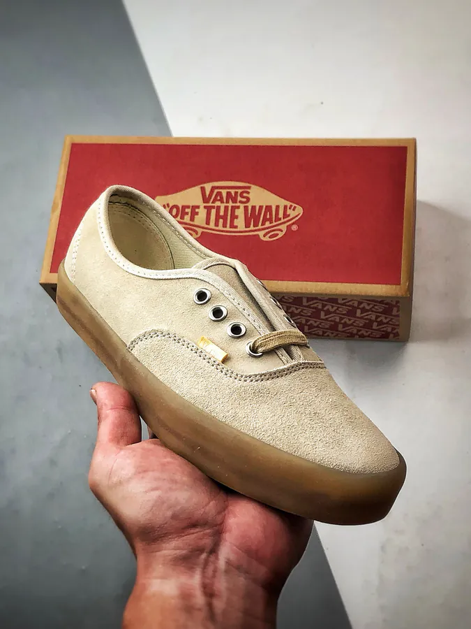 Vans Premium Authentic in Beige