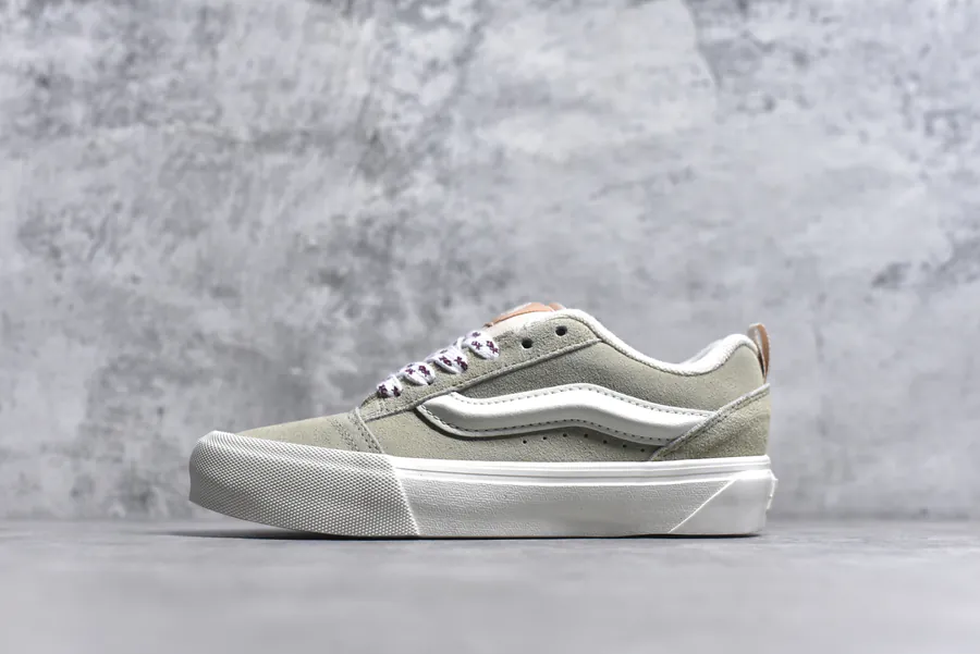 Vans Knu Skool Vintage Style Sneaker