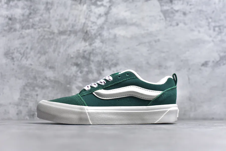 Vans Knu Skool Retro Casual Chunky Sneaker with Large Logo