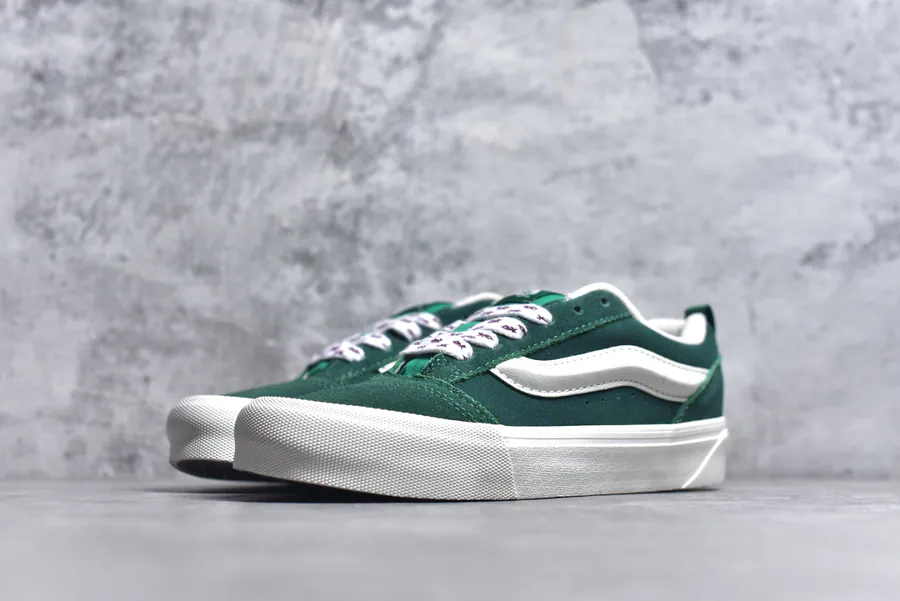 Vans Knu Skool Retro Casual Chunky Sneaker with Large Logo
