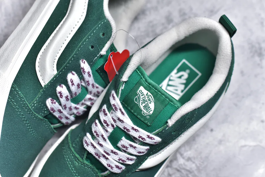 Vans Knu Skool Retro Casual Chunky Sneaker with Large Logo