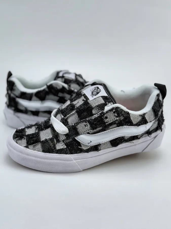 Vans Knu Skool Snake Year Canvas Sneakers