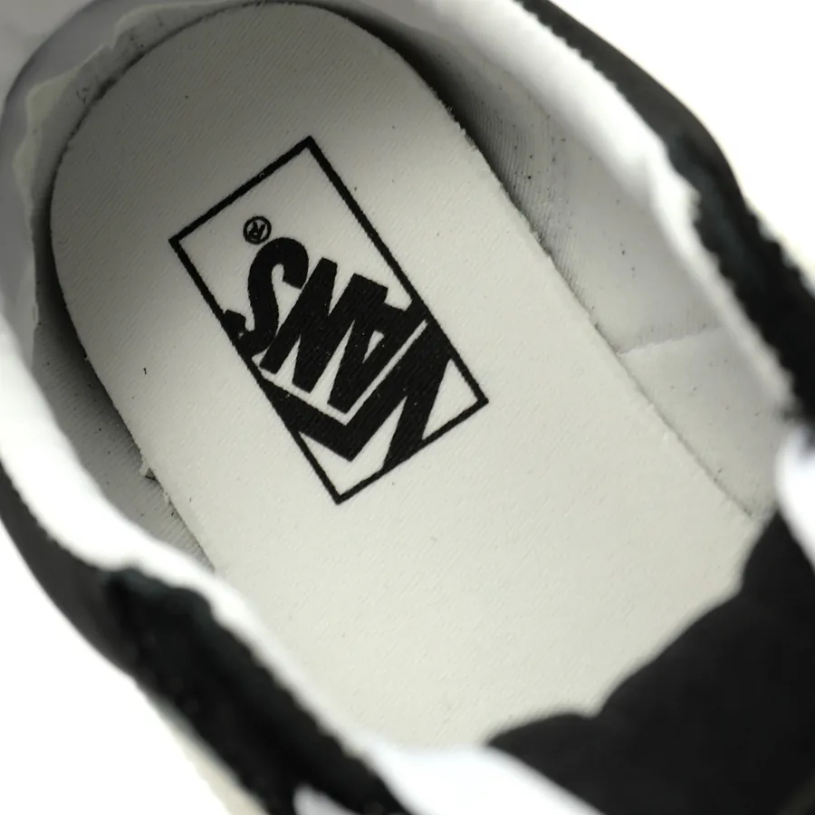 Super Lowpro Vintage Style 84 Derivative, Thin Sole Retro Sneaker