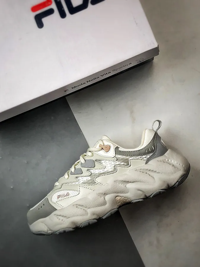 Fila Fern 蕨草鞋2 in Fog Gray