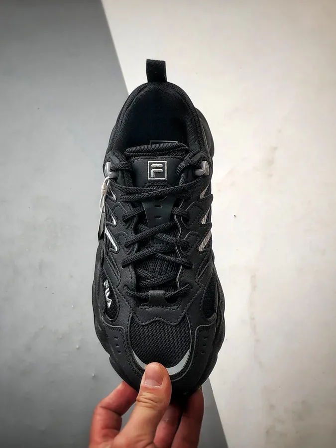 Fila Fern 蕨草鞋2 in Shadow Gray