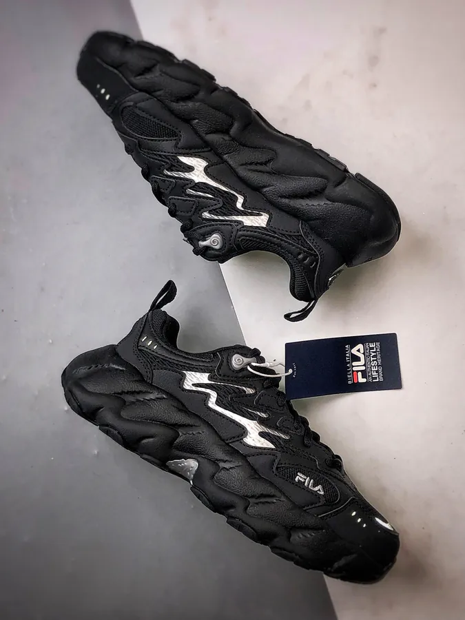 Fila Fern 蕨草鞋2 in Shadow Gray