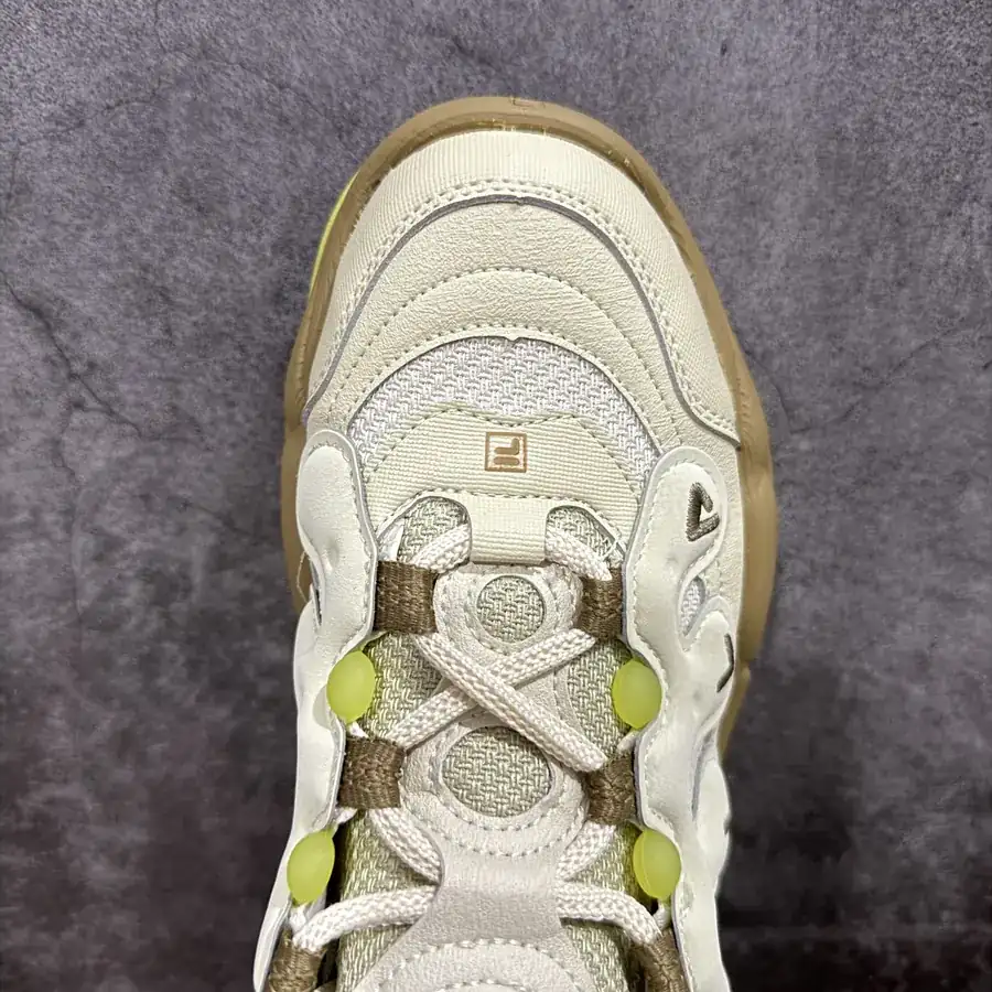 FILA Pease Comfortable and Versatile Low Top Sneaker