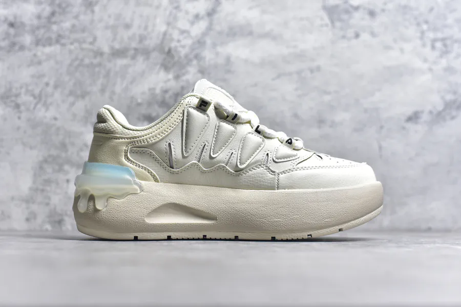 FILA FUSION Carrot 2.0 Classic Retro Sneaker