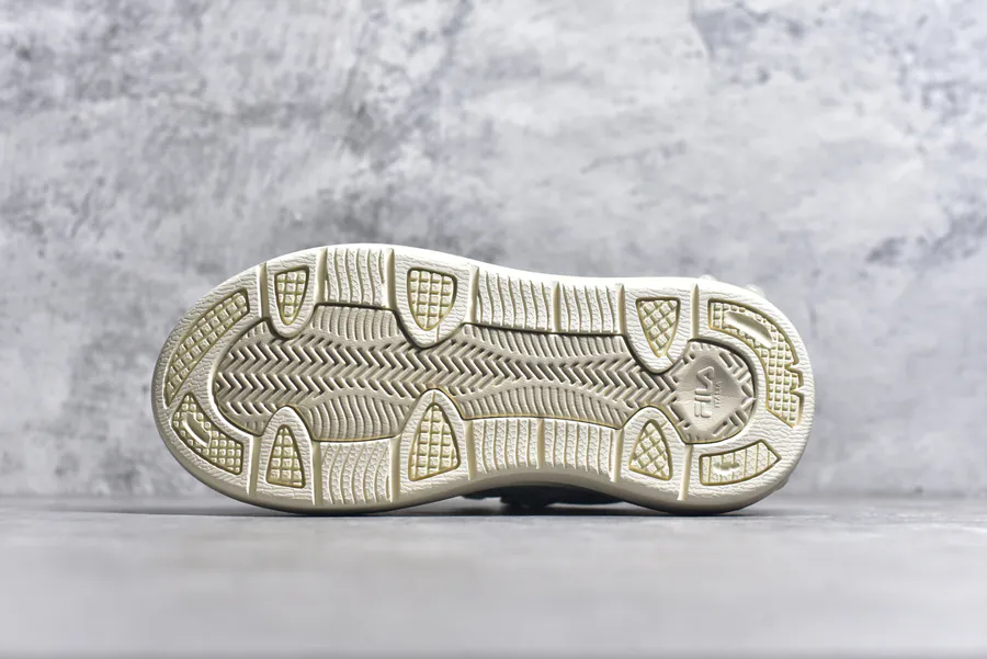 FILA FUSION Carrot 2.0 Classic Retro Sneaker