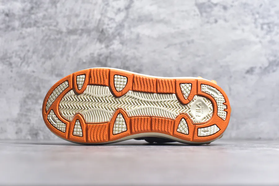 FILA FUSION Carrot 2.0 Classic Retro Sneaker