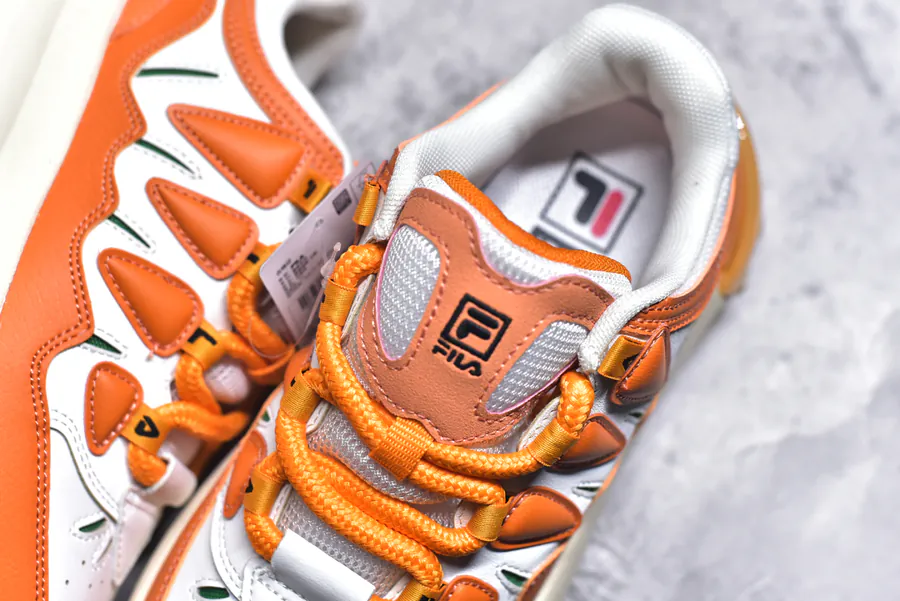FILA FUSION Carrot 2.0 Classic Retro Sneaker
