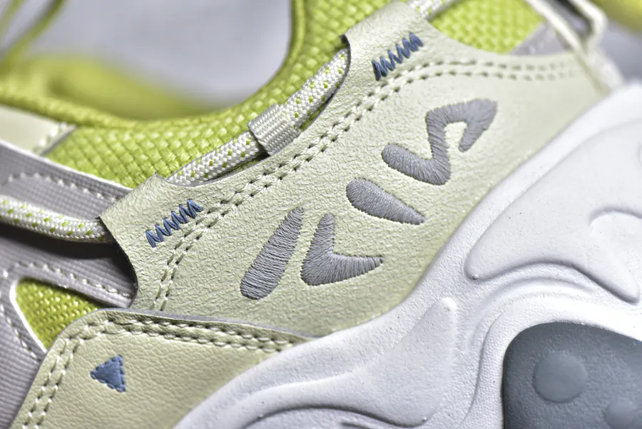 PEASE Pea Shoe Comfortable and Versatile Low Top Lifestyle Sneaker
