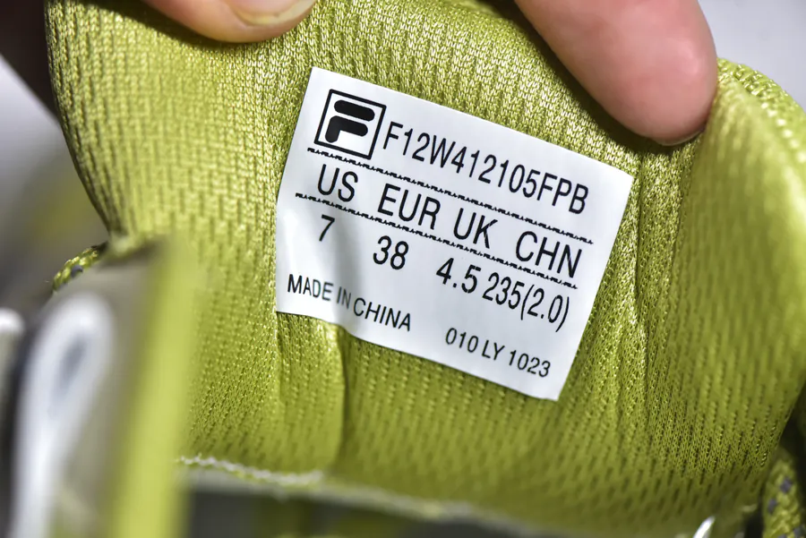 PEASE Pea Shoe Comfortable and Versatile Low Top Lifestyle Sneaker