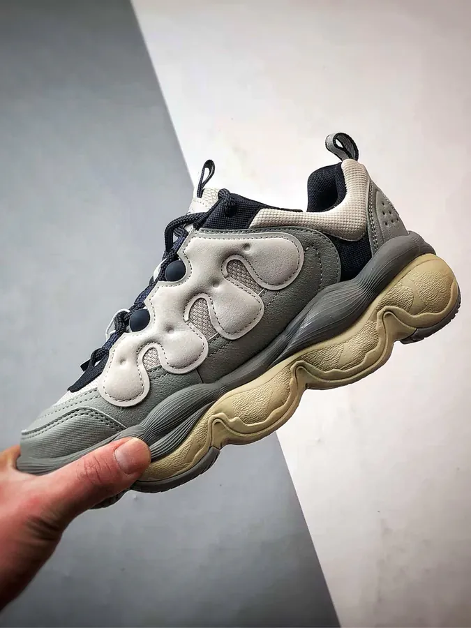 Fila Pease Bean Shoe in Gray