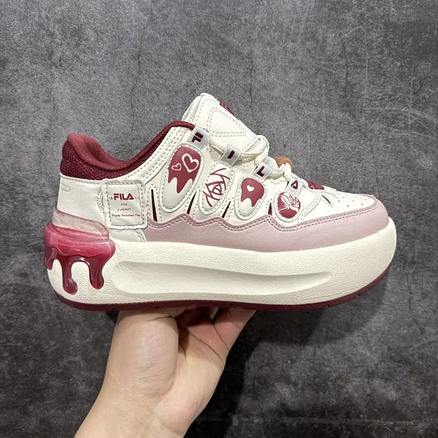 FILA FUSION CARROT 2 Classic Retro Casual Low Top Sneaker