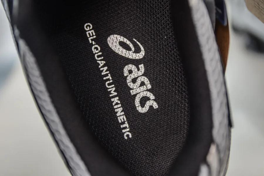 Asics Gel QUANTUM KINETIC Lightweight Comfort Running Shoes