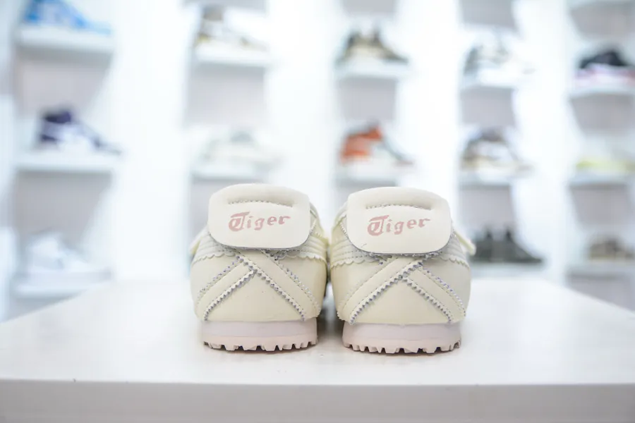 Onitsuka Tiger Mexico 66 TGRS Classic Mary Jane Ballet Flats