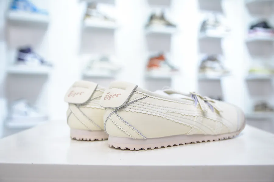Onitsuka Tiger Mexico 66 TGRS Classic Mary Jane Ballet Flats