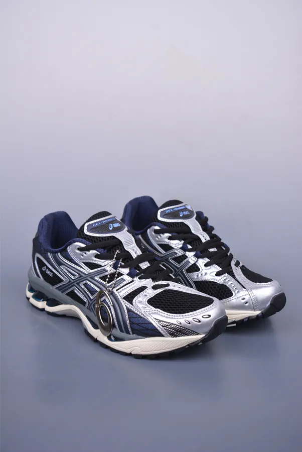 Asics GEL Kahana NIMBUS 10.1 Outdoor Functional Sneaker