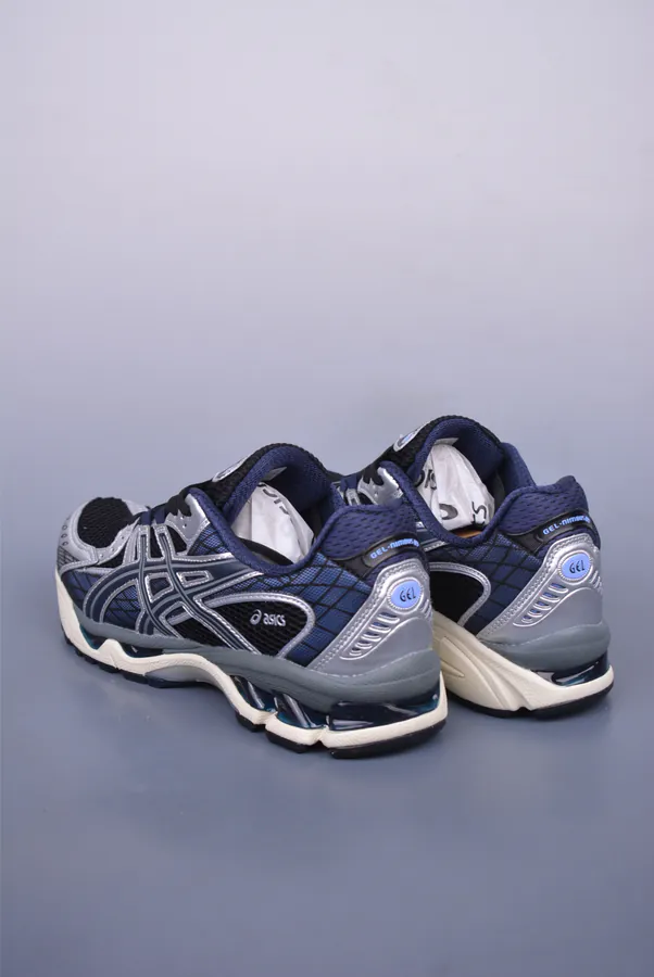 Asics GEL Kahana NIMBUS 10.1 Outdoor Functional Sneaker