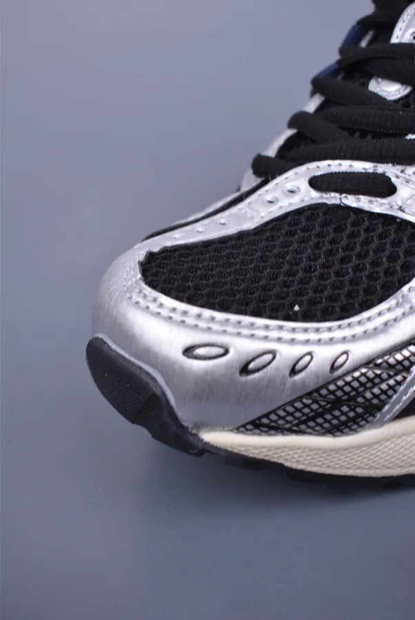 Asics GEL Kahana NIMBUS 10.1 Outdoor Functional Sneaker