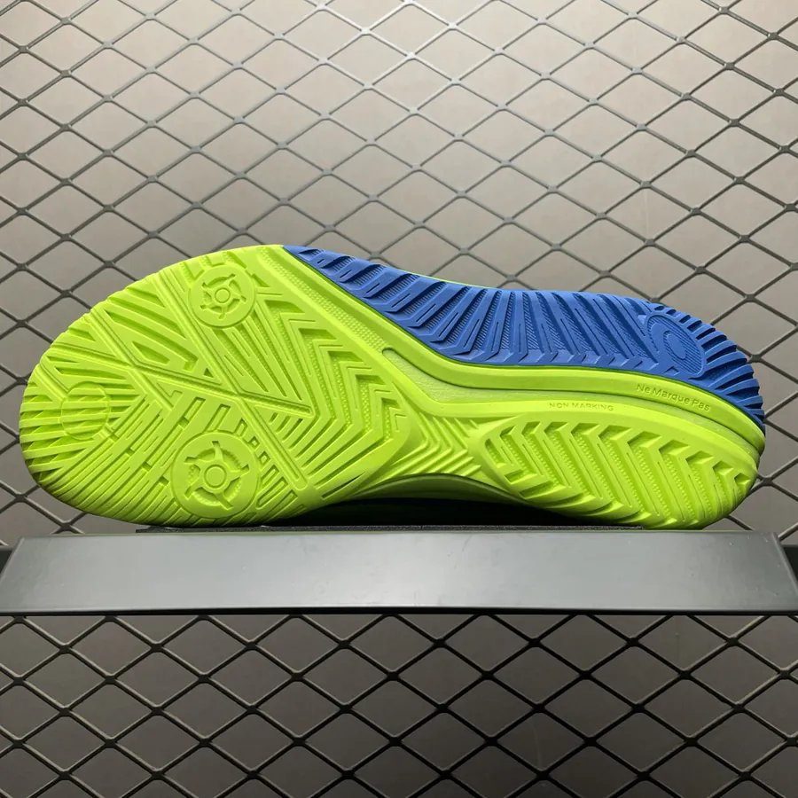 Asics GEL Resolution 9 Low Top Running Shoes
