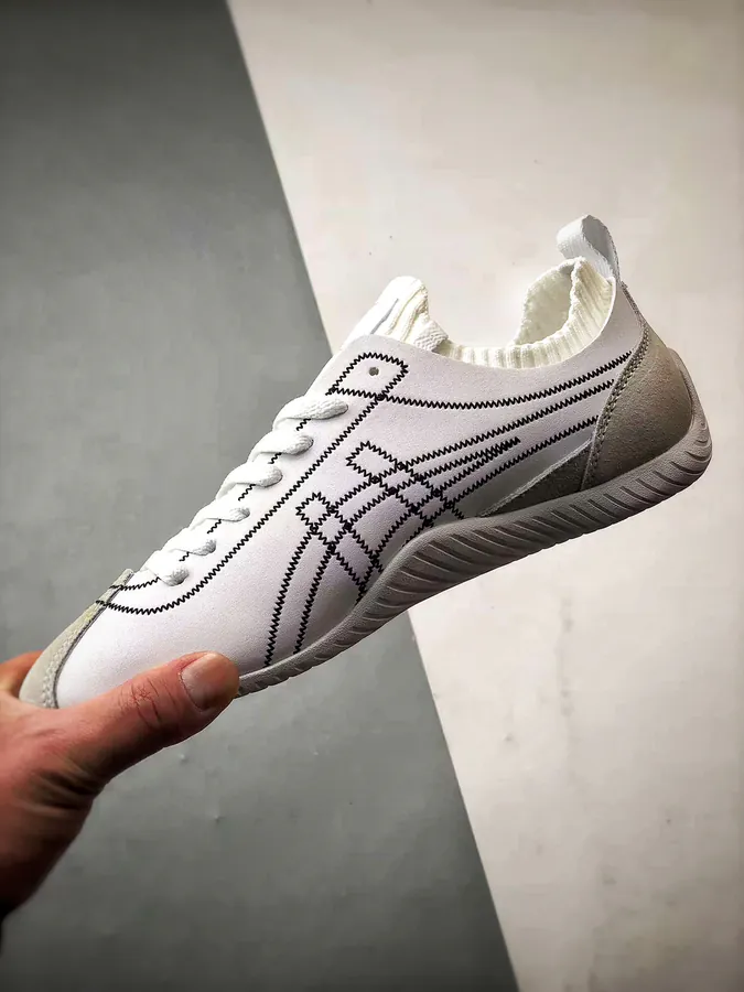 Onitsuka Tiger Sclaw White Sneaker