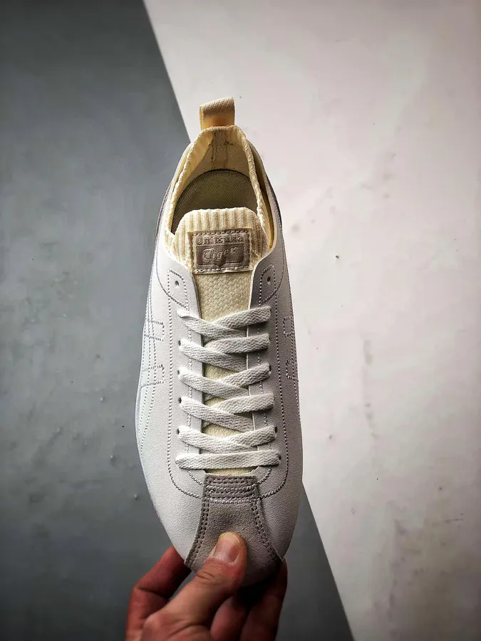 Onitsuka Tiger Sclaw White
