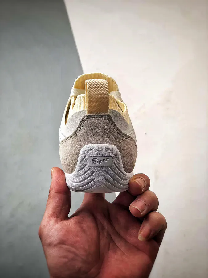 Onitsuka Tiger Sclaw White