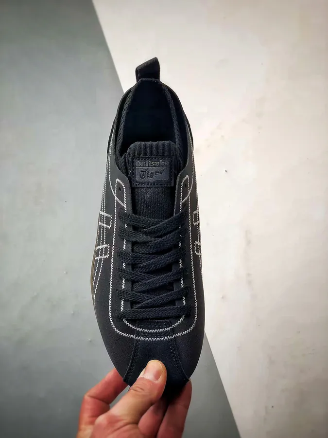 Onitsuka Tiger Sclaw Black Low Top Sneaker
