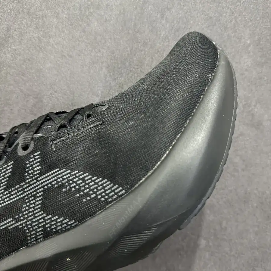 Asics Novablast 5 Running Shoes Thick Sole Elevating Comfort
