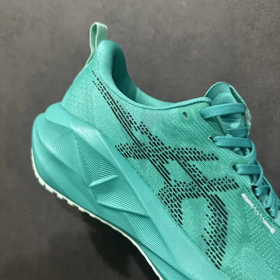 Asics Novablast 5 Running Shoes Thick Sole, Breathable and Durable