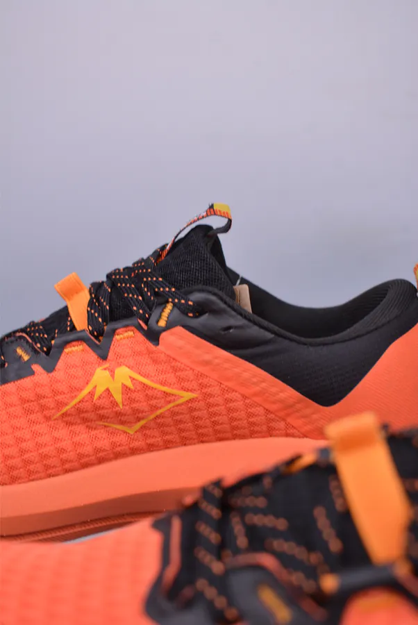 Asics Gel Trabuco 13 Retro Running Shoes